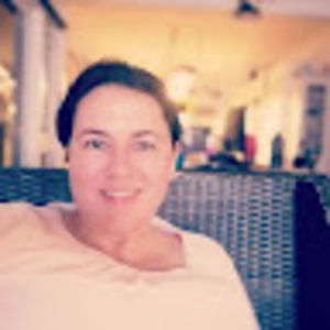 Meet your Posher, Lesley